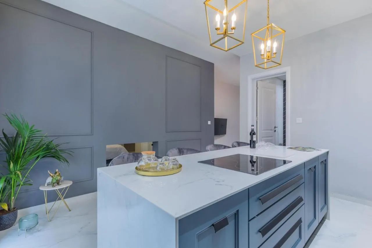 New & Unique Apartment - A 5 Minutes Ferry To Capital City Of Valletta Senglea