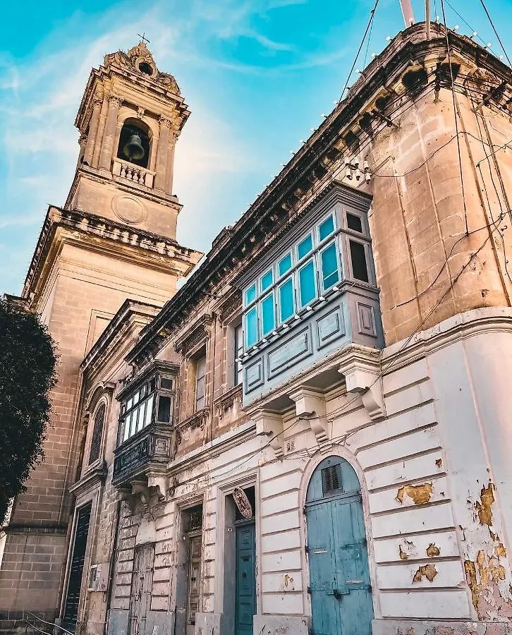New & Unique Apartment - A 5 Minutes Ferry To Capital City Of Valletta Senglea