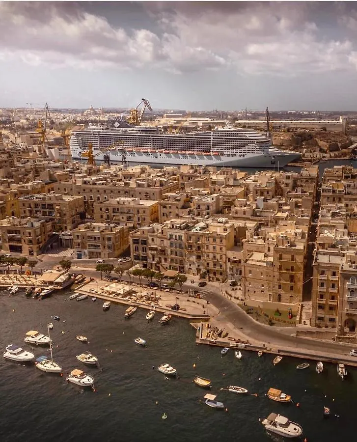 New & Unique Apartment - A 5 Minutes Ferry To Capital City Of Valletta Senglea 0*,  Malta